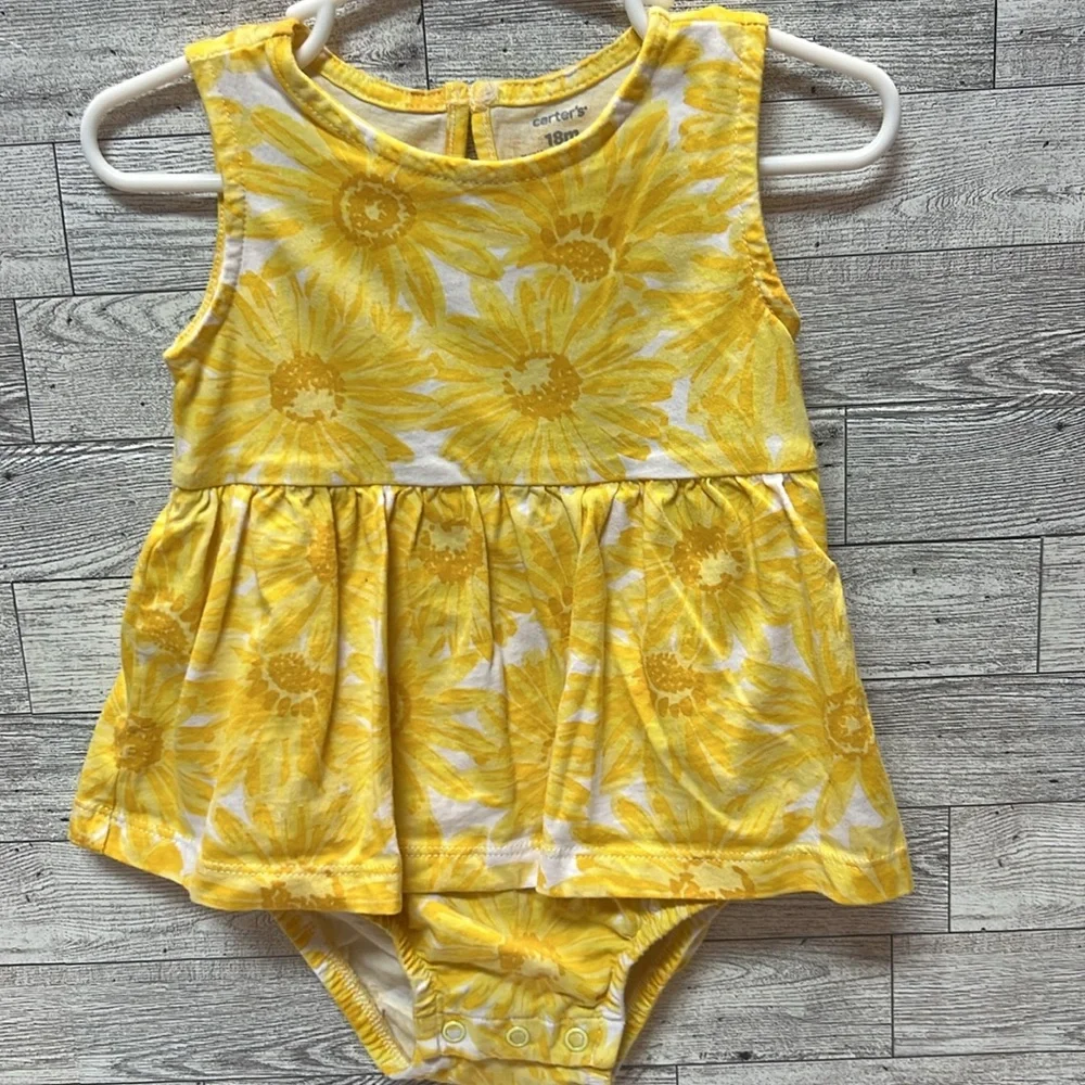 Carters‎ romper